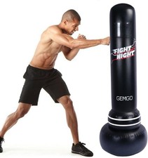 Boxsack mit Ständer für