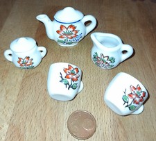 Tee-Geschirr für Puppenhaus / Puppenstube vintage