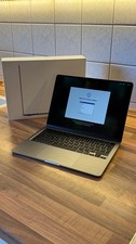 Apple MacBook Air 13,6 Zoll