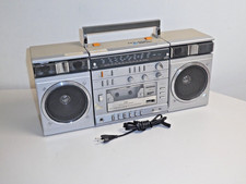 Universum Music Box CTR 4038