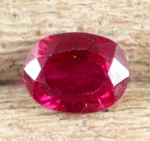 Padparadscha rosa saphir 80 - saphir, 3,80