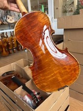 4/4 Geige aus gealtertem Holz