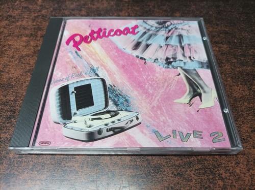 Petticoat live voices - live, 2