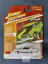 Johnny Lightning 1969 Plymouth Barracuda Orange CHASE CAR A13 440 Cuda White