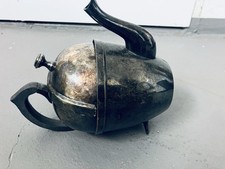 Kleine Liegende Kanne