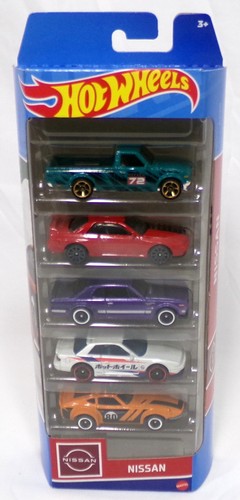 2022 hot wheels nissan - hot, 5er