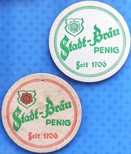 2 verschiedene alte Bierdeckel Stadt-Bräu Penig um 1950