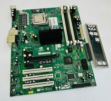 Nvidia 650i Ultra EVGA Sockel 775 (LGA775) DDR2 3 x PCI, ATX Mainboard & I/O