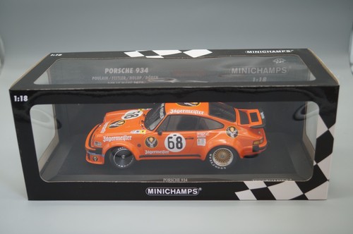 Minichamps 155786468 - 1/18,