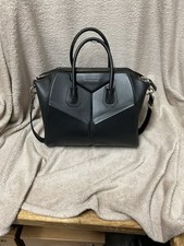 Givenchy Antigona Medium Black