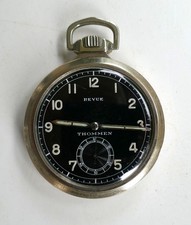 Revue / Thommen Militär