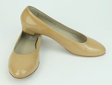 AGL Attilio Giusti Leombruni Ballerinas flache Schuhe nude Lackleder Gr. 41