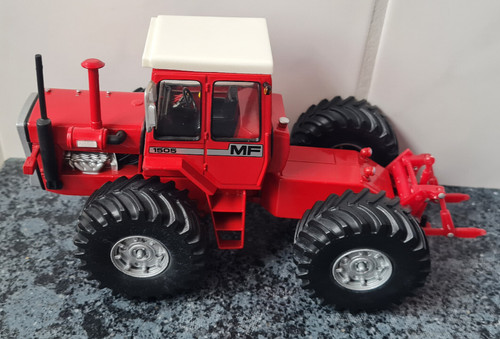 Britains ertl farm 42105 - /,