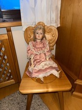 Hochwertige Sammlerpuppe