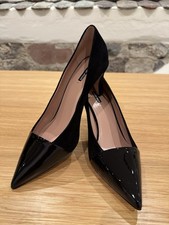 Giorgio Armani Pumps NEU 39,5 – Schwarz Velours & Lackleder 6,8 cm Absatz