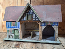 antiker Stall Bauernhof Pferdestall Holzspielzeug Massefiguren