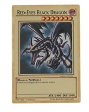 Rote Augen schwarzer Drache