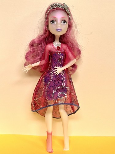 Monster high puppe - monster,