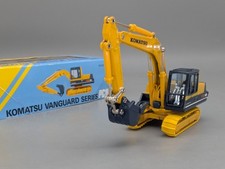 Bagger Modell 1:48 nicht 1:50