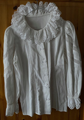 Trachtenbluse weiß - gr.36,