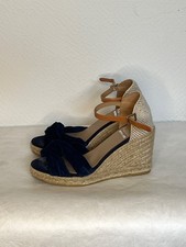 KANNA Sandale mit Keilabsatz