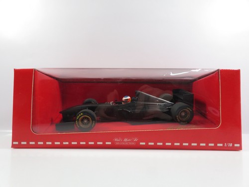 Minichamps 510981800 - 1:18,