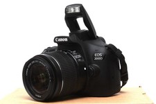 Canon EOS 2000D 24,1 MP WIFI