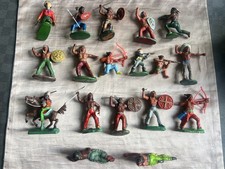 Konvolut DDR Indianer & Cowboys mit Waffen