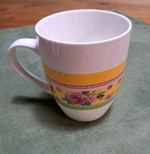 Hohe Sammeltasse mit