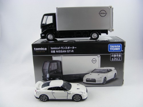 Nissan transporter - +,