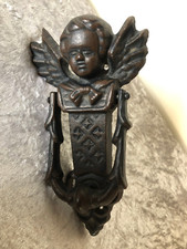 Engel als Türklopfer antik