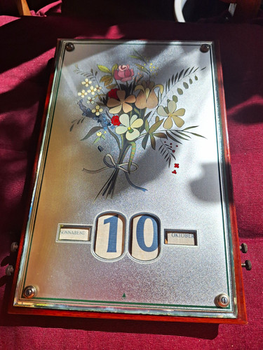 Wandkalender verstellbar