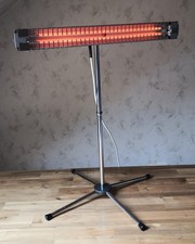 Stand-Quarzstrahler, AEG Typ TST, horizontal/diagonal/vertikal, Heizung, 1.500 W