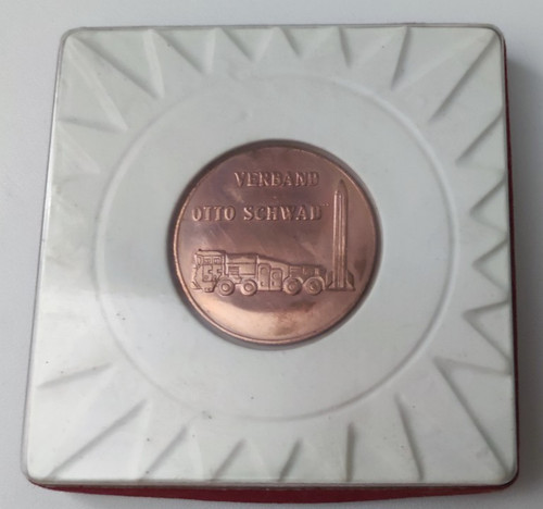 Bronzefarbene ddr medaille 30 - bronzefarbene,