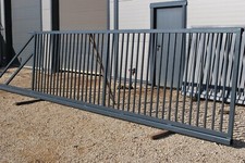 Freitragend Schiebetor B 400 x