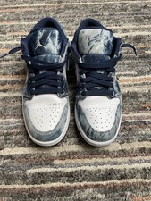 CZ8455-100 Nike Air Jordan 1 Low Washed Denim Midnight Navy White Blue (Herren)