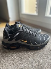 Nike Air Max Plus TN “Batman