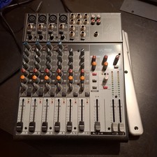 Behringer Xenyx X1204USB