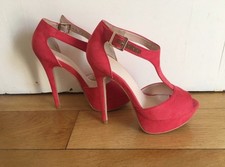 Pumps Sandalen Absatz High Heels Koralle 37 Neu