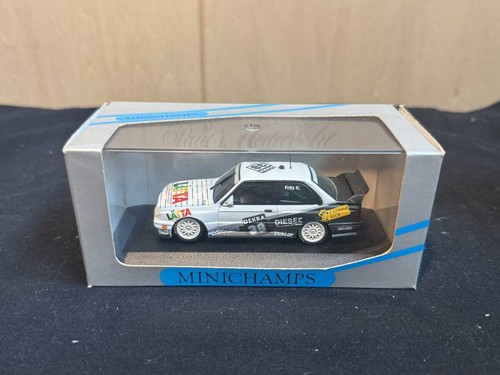 Minichamps bmw e30 - 1/43,