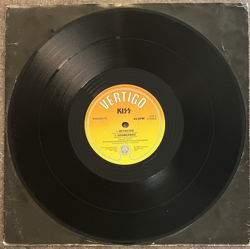Kiss hide your heart vinyl - kiss,