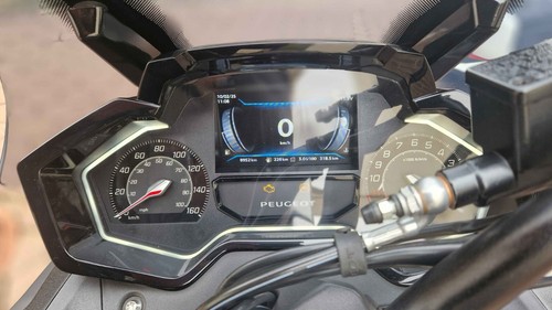 Tachometer cockpit peugeot - tachometer,