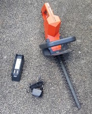 Gardena HS36 Akku Heckenschere mit AKKU + Ladegerät