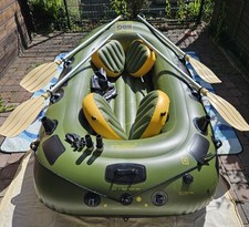 SEVYLOR HF 280 FISH HUNTER INFLATABLE BOAT - FISHING ROD HOLDERS 4-6 +air pump