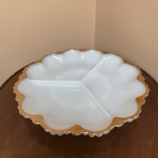 Vintage schöne Milchglas