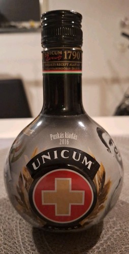 Unicum zwack puskas kiadas 5 - unicum,