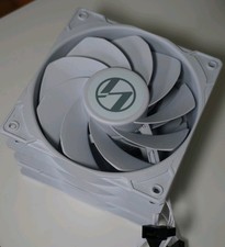 Lian case fans reversed - lian,