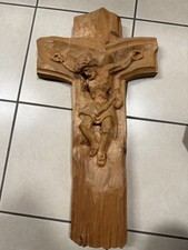 Holzkreuz mit Jesus , Handgeschnitzt , geschnitzt, Kruzefix ,  66cm groß