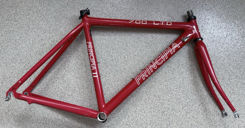 Principia 700 ltd - 700,