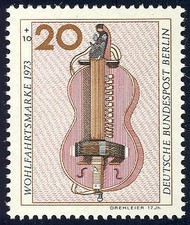 459 Musikinstrumente 20+10 Pf Drehleier **